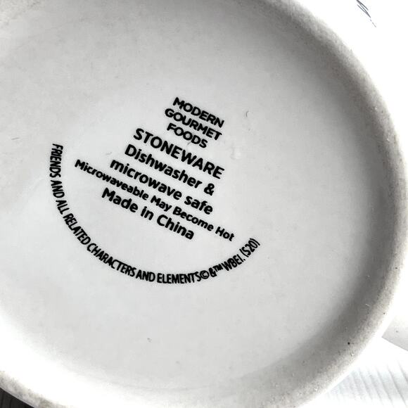 Friends TV Show Smelly Cat Song Coffee Mug Modern Gourmet Phoebe Collectible - Picture 5 of 5